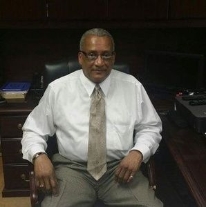 Meet your Posher, Robert